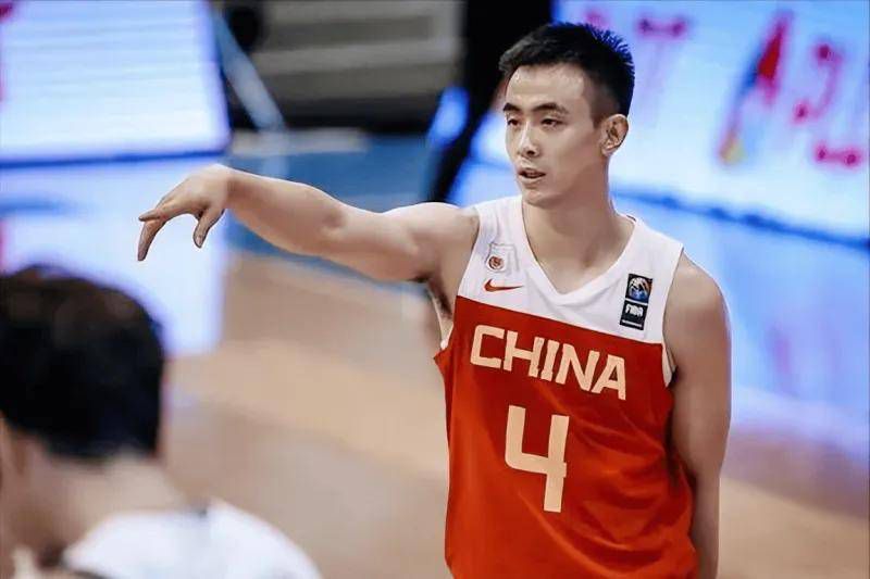 老师含紧一点h边做边运动视频