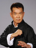黄色理伦